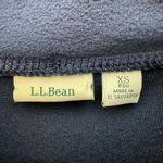 L.L.Bean  Navy Blue Mock Neck Fleece Pullover Hand-Warming Pouch Size XS Photo 3