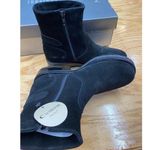 NWB $600 LA CANADIENNE GAVAN BOOTIE BLACK WATERPROOF SUEDE PLATFORM 7M Size 7 Photo 3