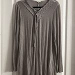 easel  Women’s Gray Tie Front Tunic Sz L.  6062 Photo 0