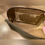 Cuyana  Large Olive Green Toiletry Bag Photo 4