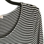 Harlow & Rose Black & White Striped T Photo 1