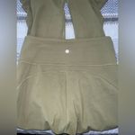 Lululemon  Bronze Green Super‎ High-Rise Groove pant, size 10 Photo 6