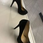 Chinese Laundry  Classic Black Heels  Los Angeles 6 M. LIKE NEW no flaws
/Clean Photo 2