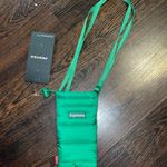 Supreme Puffer Neck Pouch Photo 3