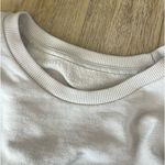 Alo Yoga Alo tan sweatshirt Photo 3