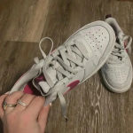 Nike  Court Borough Low 2 Gs Pure Platinum Pink Prime Photo 1