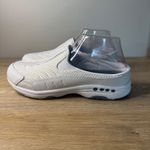 Easy Spirit  TravelTime White Slip-On‎ Mesh Comfort Clogs Womens 8.5W Wide Casual Photo 4