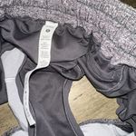 Lululemon Gray Hotty Hot Short 2.5” NWT Size 6 Photo 3
