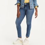 Levi's Levi’s 721 high rise skinny jeans medium wash size 27 Photo 2