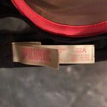 PINK - Victoria's Secret VS Victoria's‎ Secret PINK black under T Shirt 32A small bra Photo 1