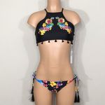PilyQ  tasseled embroidered bikini set. D-cup/M-bottom. NWT Photo 5
