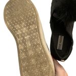 Steve Madden Black Faux Fur Girly Fashion Sneakers 7.5 Photo 3