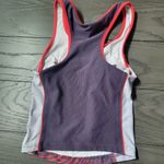 Nike  women's tank top active wear built in bra small Photo 1
