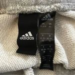 Adidas  Women’s Fi Stadium Shorts Medium Grey Heather XS Photo 4