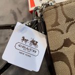 Coach  WRISTLET Photo 2
