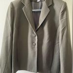 Jones Wear Vtg- Jones Ware Wool Woman suit Sz 6 Photo 0