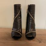 Pour La Victoire  Zippered Peep Toe Booties Size 6.5 Photo 1