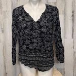 Old Navy blouse size large Photo 0