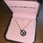 Juicy Couture Retro Pam & Gela N-Peace Sign Wish Necklace with Silver Crystals Photo 3