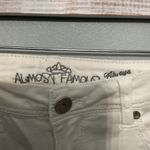 Almost Famous  White Cropped Jeans Size 5 Cotton Blend Slim Fit Photo 3