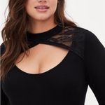 Torrid  Women’s Pullover Lace Keyhole Mock Neck Sweater Classic Black Size 5X NEW Photo 4