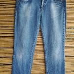 Forever 21 XXI 9 Low Rise Straight Medium Wash Jeans Photo 0