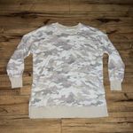 Old Navy camo crewneck Photo 0