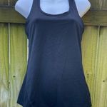 Gap NWT Fit Black built in bra fitted athletic tank Photo 0