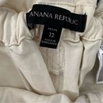 Banana Republic  lunch bag cream cropped linen blend pants size 12P, inse… Photo 2
