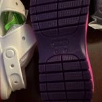 Crocs  size 6 Photo 2