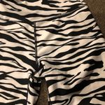 DKNY  zebra shorts Photo 3