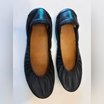 Tieks  matte black  leather ballet flat size 7 note  photos Photo 2