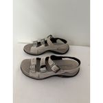 Clarks  Springer Sandals Womens Size 7 Beige Leather 3 Straps Mushroom Comfort Photo 2