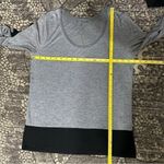 Vince  Women’s Size S Heather Gray Black Colorblock Slinky Long Sleeve Top Shirt Photo 7