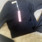 QINSEN Women's Long Sleeve V Neck Double Lined Crop Top Seamed Cup Black Size M Photo 6