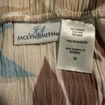 Jaclyn Smith  skirt Photo 1