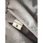 unbranded gray casual pants Size Small Photo 4