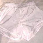 Nike white  shorts Photo 0