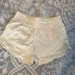 Lululemon Hotty Hot Short 2.5” Photo 0