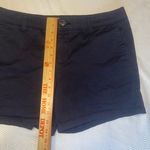 Liz Claiborne Black Shorts Casual Style size 10 EUC preppy Photo 2