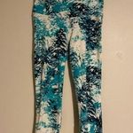 Nike EUC  Dri Fit Blue & White Ocean workout leggings size small Photo 0