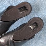 Clarks Artisan Black Leather Mules Shoes Size 8M Photo 3