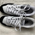 New Balance 550s Photo 2