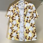 Blackbough  Classic Yellow Polo Exclusive Floral Hawaiian Beach Coverup Shirt | S Photo 2