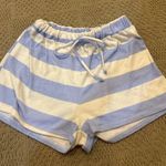 Blue Blush Cozy shorts Photo 0