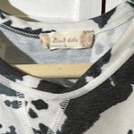 Altar'd State size small printed short sleeve crop top gray splash Photo 1