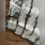 Young Fabulous and Broke NWOT Young Fabulous Broke Kendelle Sweater Photo 9