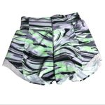 Lululemon  Hotty Hot High-Rise Short 4” Green/Black - Special Edition - Size 4 Photo 5