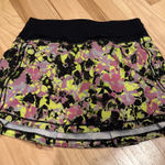 Lululemon  Floral tennis Skirt - size 0! Photo 0