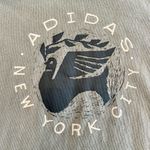 Adidas Special Graphic New York Peace Crop Tshirt Photo 1